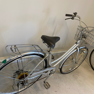 自転車　空気入れ付き（エアーポンプ）