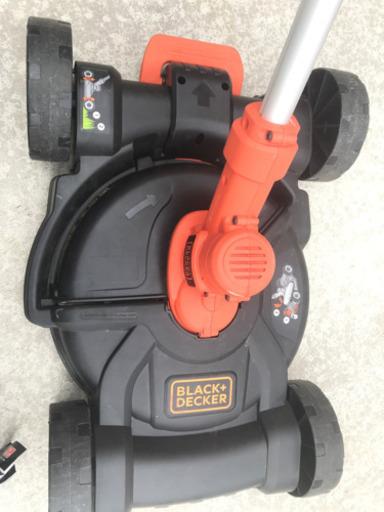 ブラックアンドデッカー コードレス自給式ナイロントリマーワゴンプラス 18V2.0Ah GCM18N