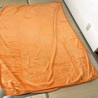 JM10386)オレンジの毛布 1枚 中古品【取りに来られる方限定】