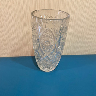 ガラスの花瓶　無料