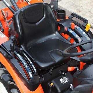 SOLD OUT】クボタ トラクター 現行機 JB11X 10.5馬力 逆転 実働83時間 