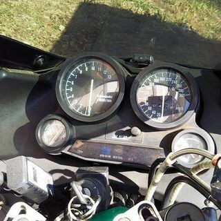 Kawasaki ZX-10 部品取り車(レストアベース)