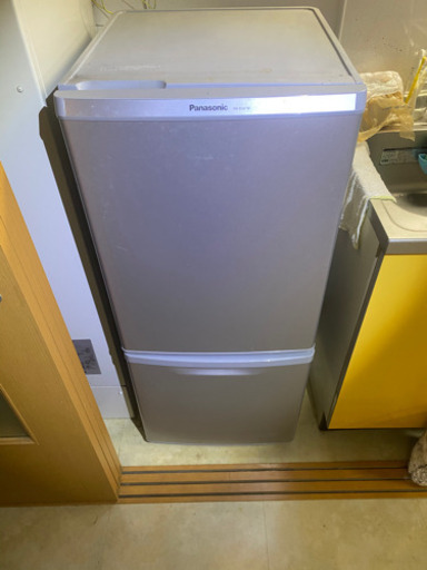 【お受け渡し決定】Panasonic NR-B147W 冷蔵庫【138L】譲ります。