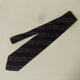 黒系ストライプ　ネクタイ　絹100％　中古USED