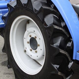 SOLD OUT】イセキ トラクター GEAS AT30 SQ ジアス 30馬力 4WD