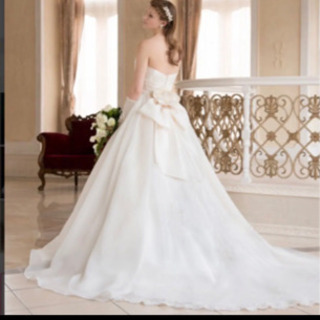 ウエディングドレス　花嫁　挙式