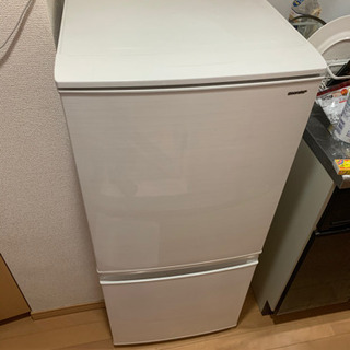 【ネット決済】2018年製　シャープ　ノンフロン冷凍冷蔵庫
