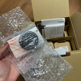 ほぼ新品✨Canon EOS M100 ダブルレンズキット