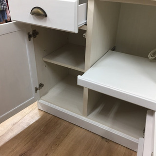 ニトリの2枚扉キッチンボード（アイボリー）です。【トレファク東大阪店】