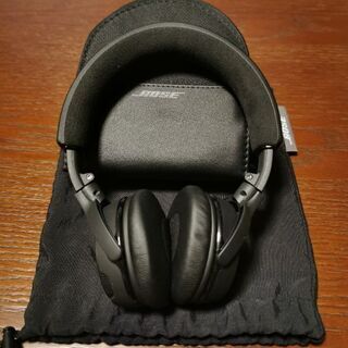 BOSE on-ear wireless headphones