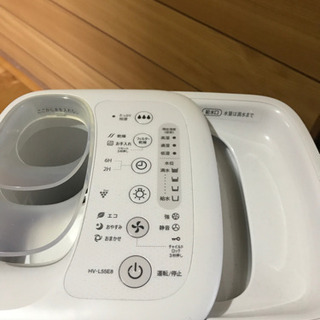 シャープ　プラズマクラスター付き加湿器