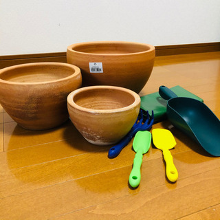 【2/20まで】テラコッタ（素焼き）　鉢植・植木鉢・陶器