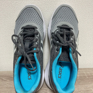 asics 運動靴