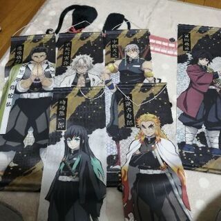 鬼滅の刃全巻&おまけ5冊&バッチ等グッズ色々