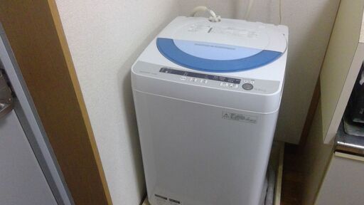 確約済み　2014年式の洗濯機　洗濯脱水容量：5.5kg　室内置きのため状態良