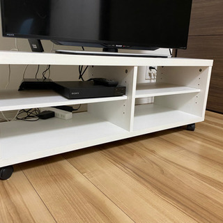 【ネット決済・配送可】IKEA TVボード　ホワイト(キャスター付き)