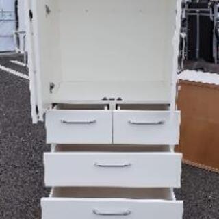 ニトリ ホワイト 洋服タンス ブレザータンス
