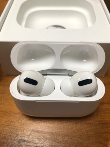apple AirPods Pro（お渡し決定）