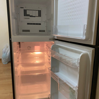 冷蔵庫　冷凍庫　MITSUBISHI 製造年　2009年