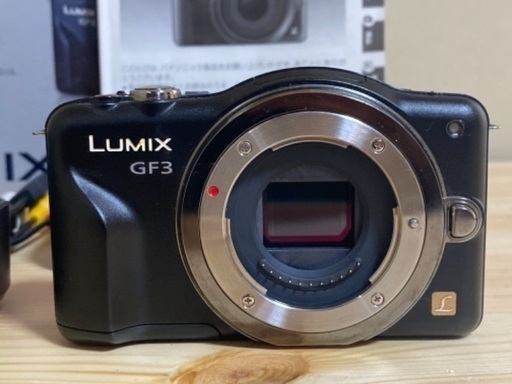 パナソニック ミラーレス一眼カメラ LUMIX GF3 ダブルレンズキット DMC-GF3W