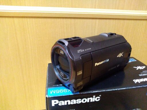 パナソニック　４K　ビデオカメラ　HC-WX９９５M