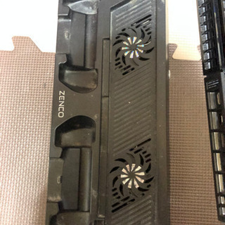 PS4本体のみで冷却ファンと電源ケーブル付き！