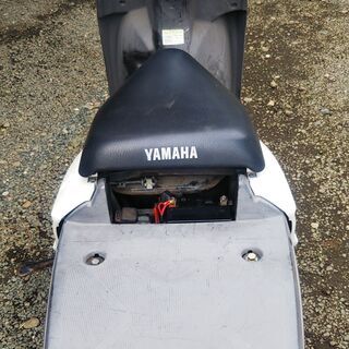 ヤマハ ギア 50cc 中古 ｽｸｰﾀｰ ｾﾙ付 現状渡しです。(廃車証明証有)〈代理出品〉