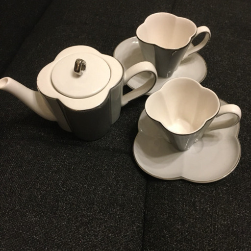 昭和レトロ　大瓶　古民家200センチ(胴回り) 昭和レトロ 大瓶 古民家200センチ(胴回り) 昭和レトロ 大瓶 古民家200