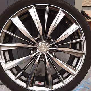 ウェッツレオニス19インチタイヤホイール４本セット