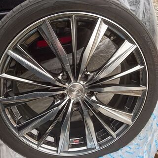 ウェッツレオニス19インチタイヤホイール４本セット