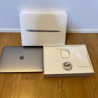 【ネット決済・配送可】MacBook Air 13.3 Earl...