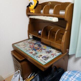 【ネット決済】学習机、椅子、ベッド