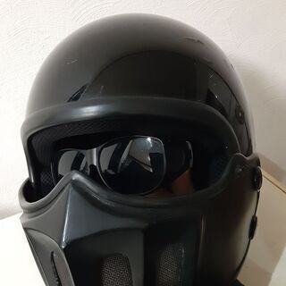 TT&CO　ヘルメット
