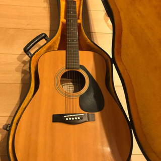 ギター　ヤマハFG402