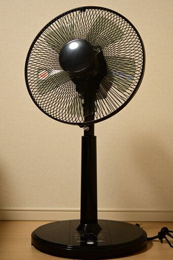リモコンリビング扇風機（黒）