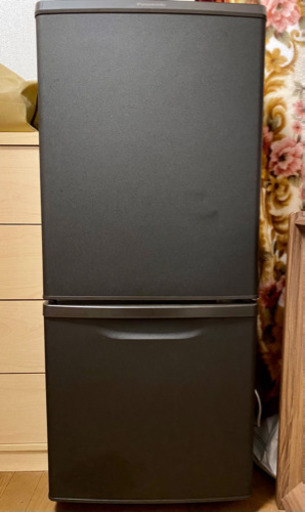 【新品同様】2020年製  パナソニック  138L  冷蔵庫