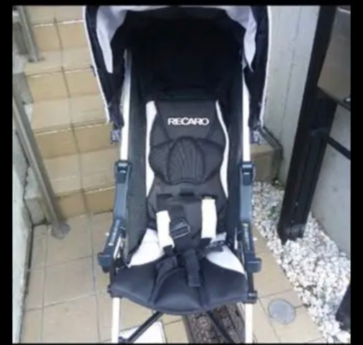 RECARO×combi 外出ベビー用品セット売り