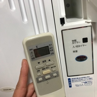 窓用エアコン　コイズミ　2019年製