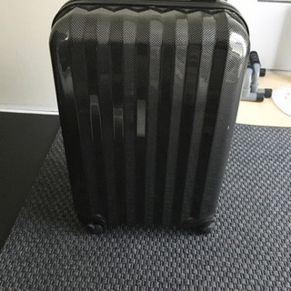 【美品】スーツケース　2泊3日用サイズ