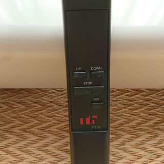 電動ロールスクリーン プロジェクタ用 90インチ