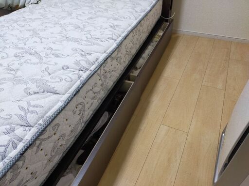 セータ　Serta　シングル　ベッド　フレーム　高級マットレス　寝具