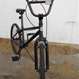 RUN EASY BMX風バイク 24インチ ノーパンクタイヤ