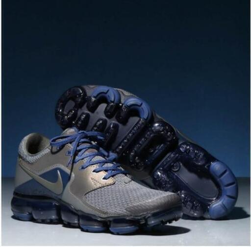 【新品未使用　生産終了品　28.5cm】NIKE ナイキ AIR VAPORMAX R ナイキ エアベイパーマックス AJ4469 002MFOG