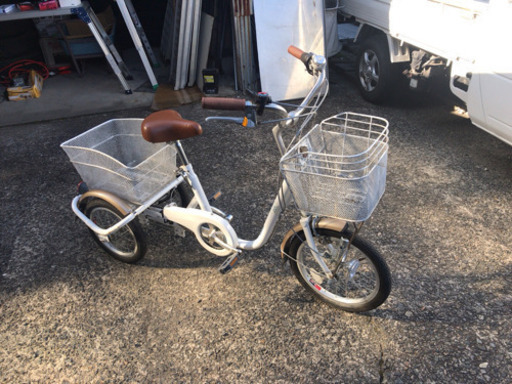 小さい三輪車