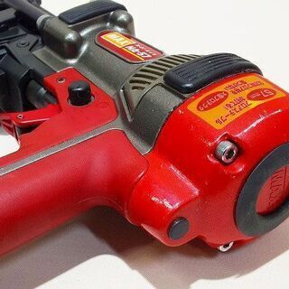 【苫小牧バナナ】MAX/マックス 9mm 高圧対応 フロアネイラ HA-57/957T 動作OK 空打ち防止機構付き♪