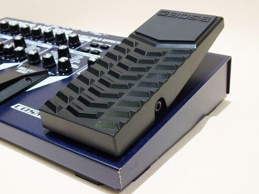 苫小牧バナナ】BOSS/ボス ベース用 マルチ・エフェクター Bass