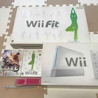 Nintendo Wii 本体+Wii Fit+戦国無双3+コン...