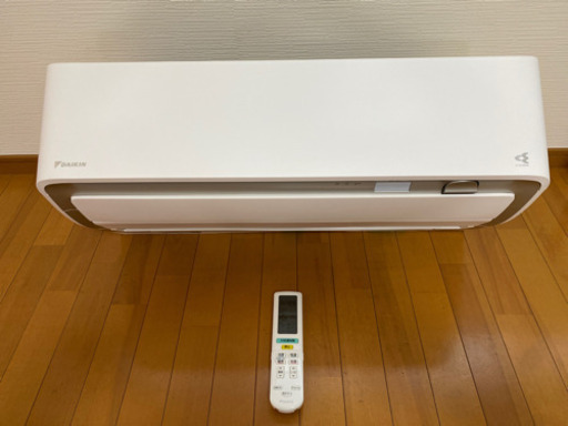 2019年製 DAIKIN(うるさらX)12畳用取り付け工事込み‼️