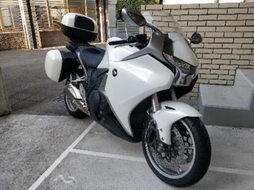 ホンダ VFR1200F