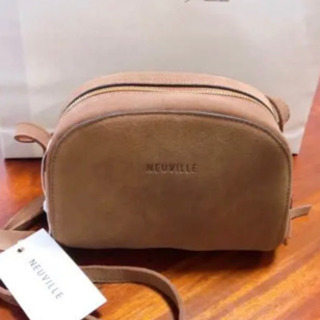 ⭐︎未使用品⭐︎NEUVILLEショルダーバッグ